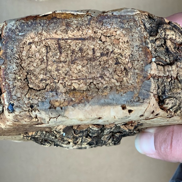 Vintage Italian Cork and Bark Decanter with Green Glass - Picture 2 of 9